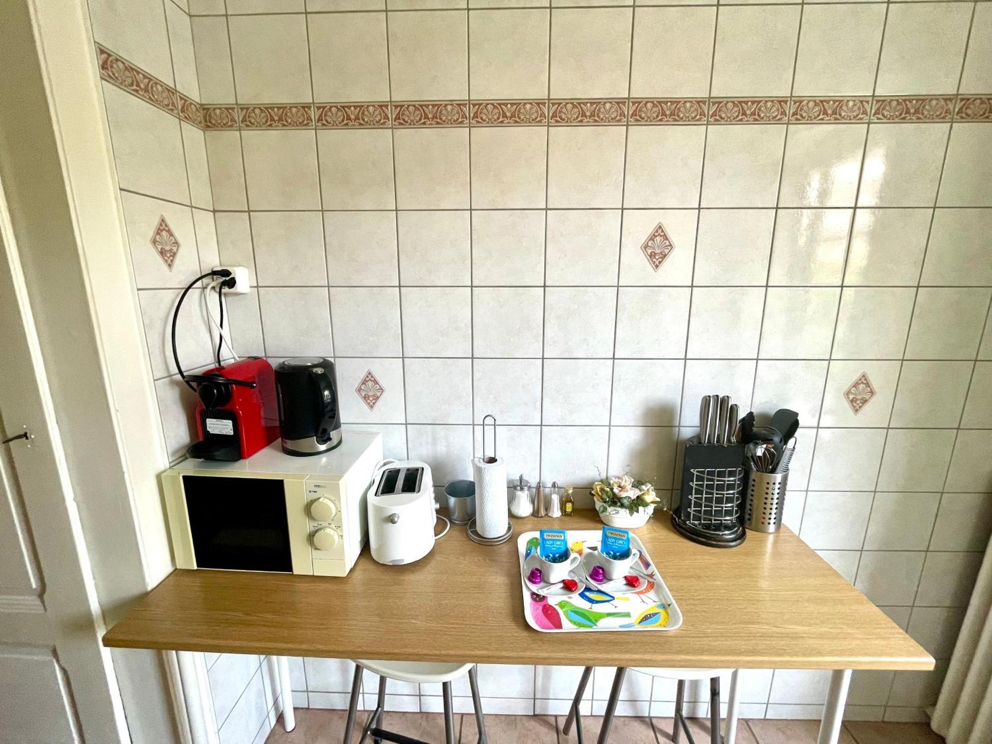 8 Minutes Walking From Train Station