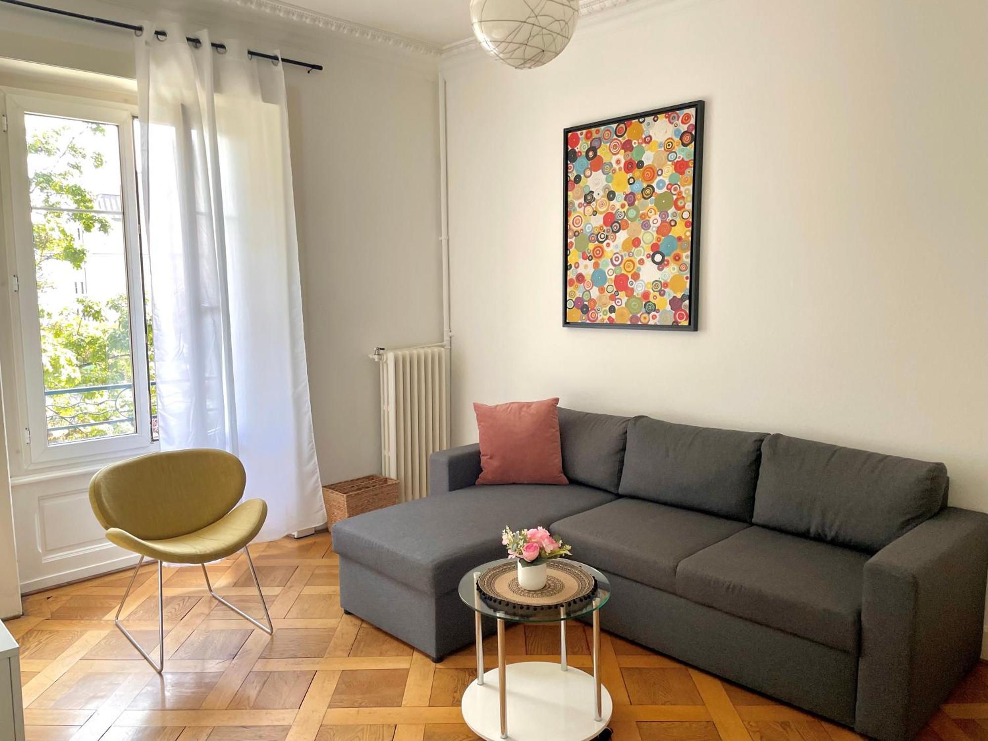 Apartamento 8 Minutes Walking From Train Station *